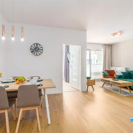 Lazar Apartamenty Nadmorskie Tarasy Kolobrzeg Exterior photo